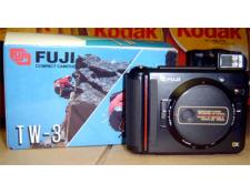 Fuji  FUJI FUJICA TW3 TW 3 HALF 1/2 FRAME 35mm CAMERA