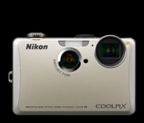 Nikon Coolpix S1100pj Silver Digital Camera Camera Kit