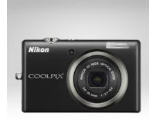 Nikon COOLPIX S570 DIGITAL CAMERA OUTFIT
