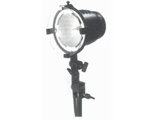 Smith-Victor 765-UM Light - 600 Watt Quartz Light with Umbrella Port